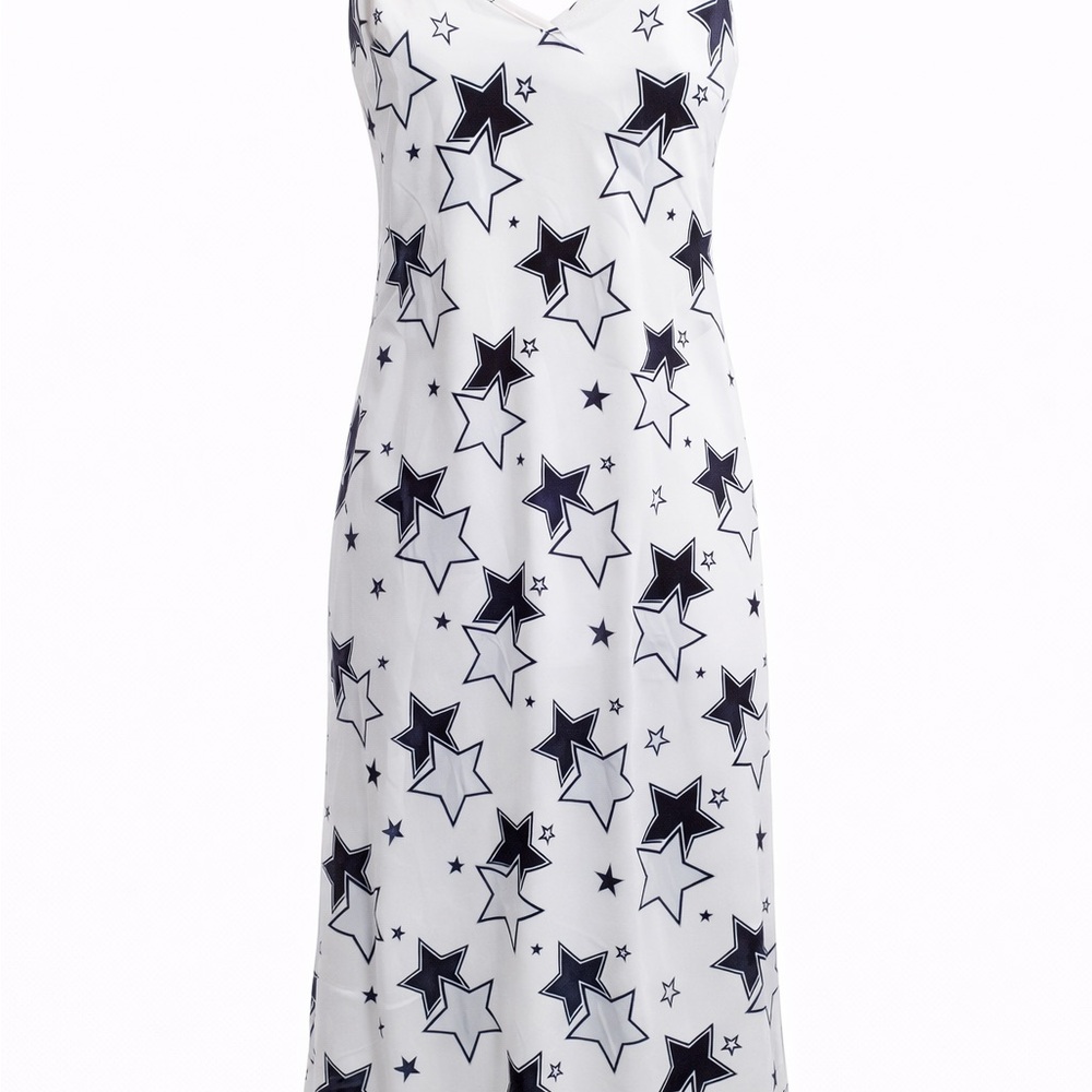 NWT CARE TUCKER Women’s Star Print Slip Nightgown - White/Black
